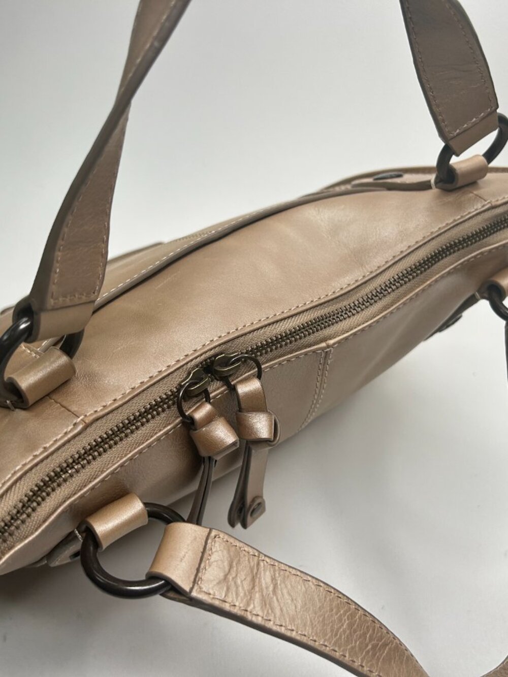 FRYE Melissa Medium Satchel w/ Detachable Crossbody Strap Light Bronze Leather C - Picture 5 of 11